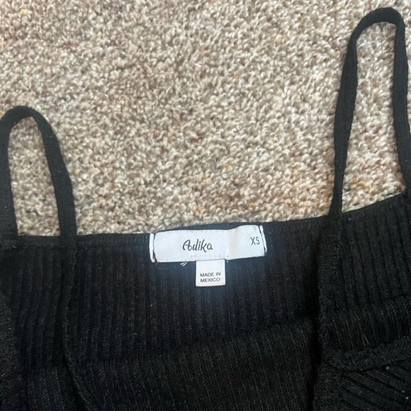 Adika Ribbed Black Spaghetti Strap Cropped Tank Top - Picture 2 of 2